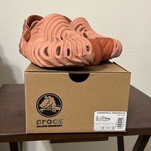 Salehe Bembury crocs size 8